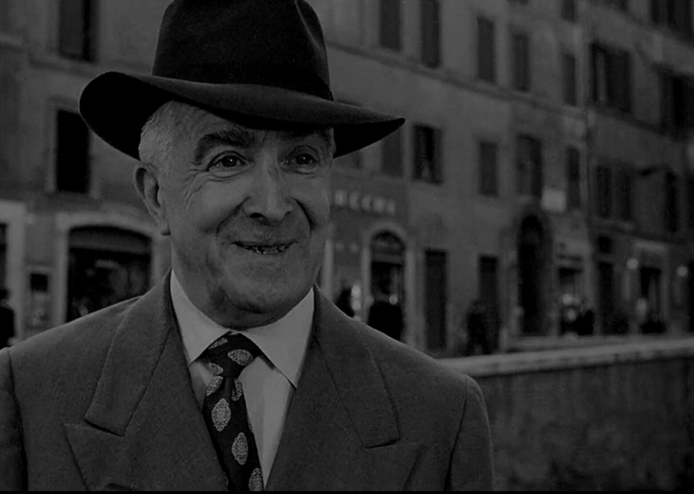 #28. Umberto D. (1952)